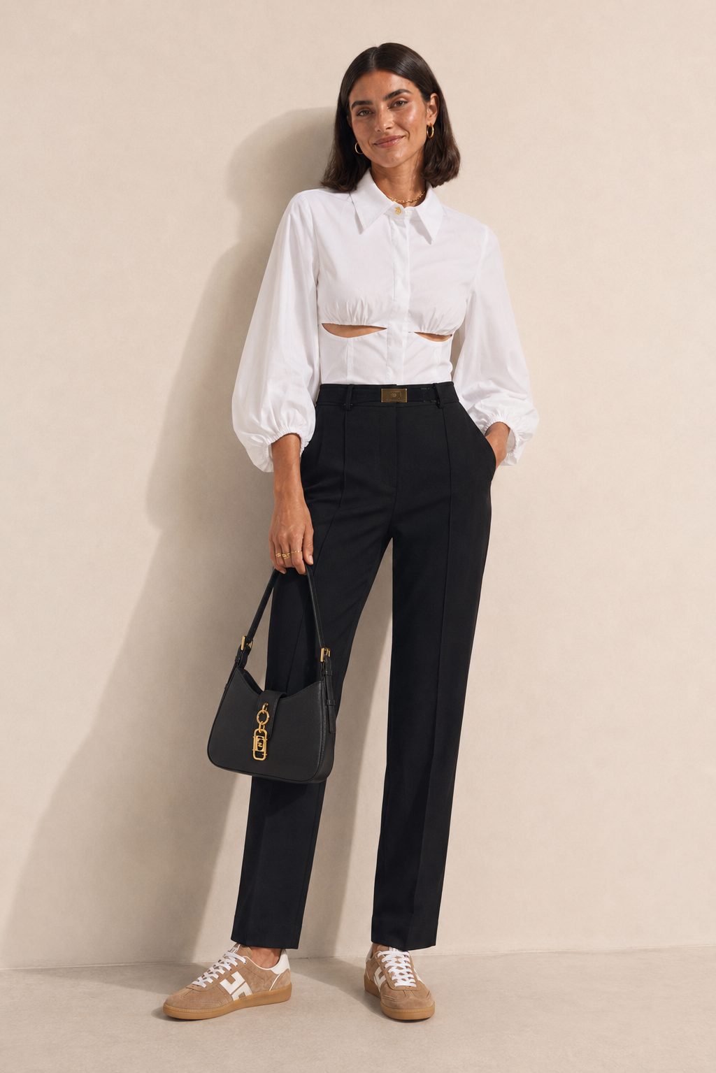 Look 4 — Cămașă & adidași: cămașă albă, pantaloni negri, adidași suede camel