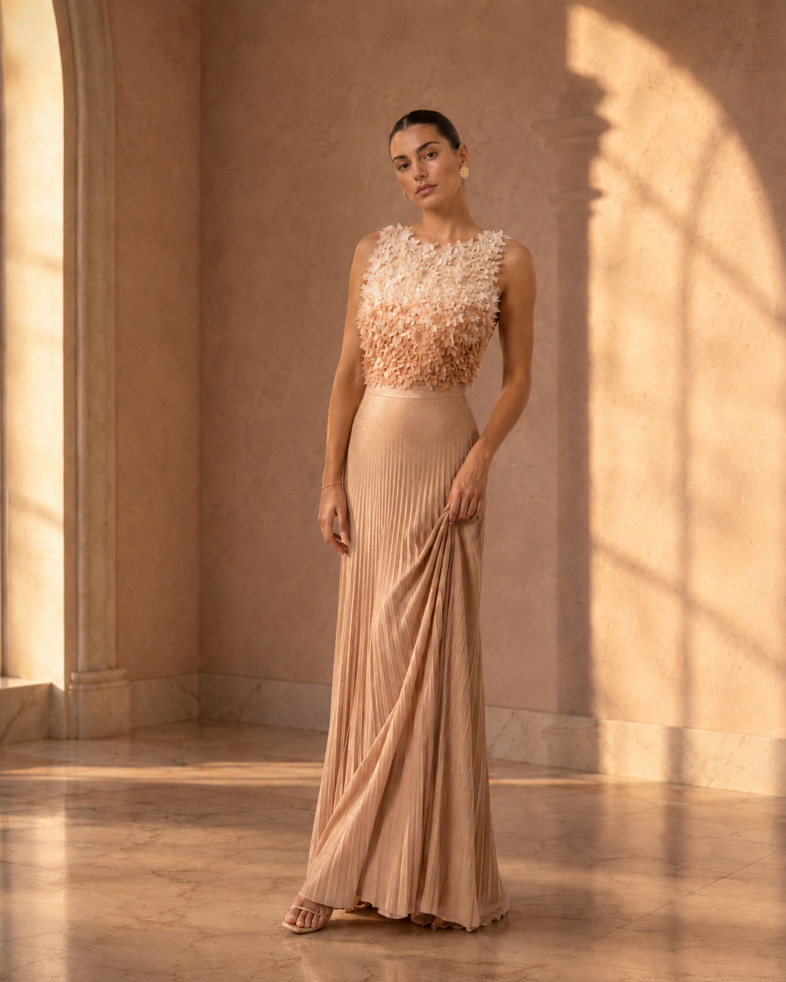 Rochie Elisabetta Franchi — dantelă florală, fustă plisată, rose